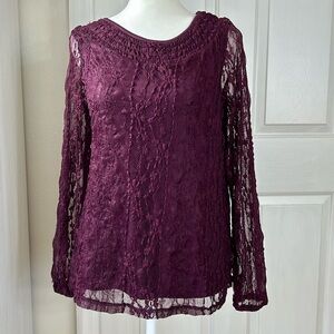 Style & Co Sheer Sleeve with lace overlay blouse sz PS